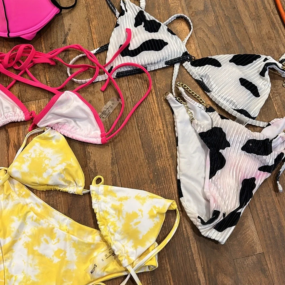 Bathing suit bundle. - Picture 3 of 12